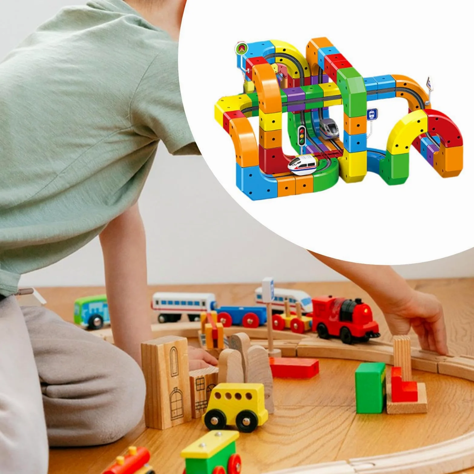 harayaa Set di Trenino Elettrico Fai-da-Te con Blocchi di cubi e binari, Regalo di Compleanno, Pista Creativa 3D a Bambini dai 3 agli 8 Anni, Pista, 123 Pezzi