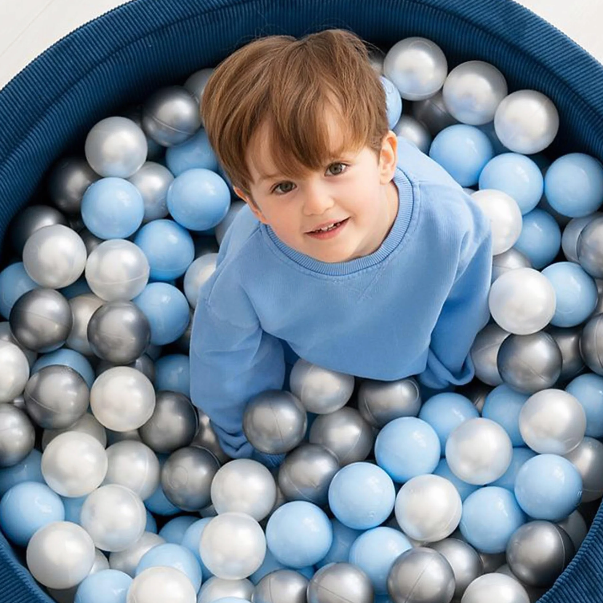 MISIOO Palline da bagno - 300 palline da 6 cm - blu - perla - argento - palline morbide e non tossiche - giocattoli per bambini. Perfetto per il gioco creativo e la promozione delle capacità motorie