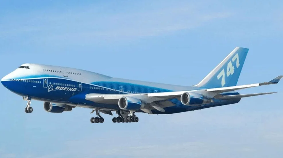 Bswath Die-cast 1:400 Boeing 747 Aircraft Metal Model Decoration Gift