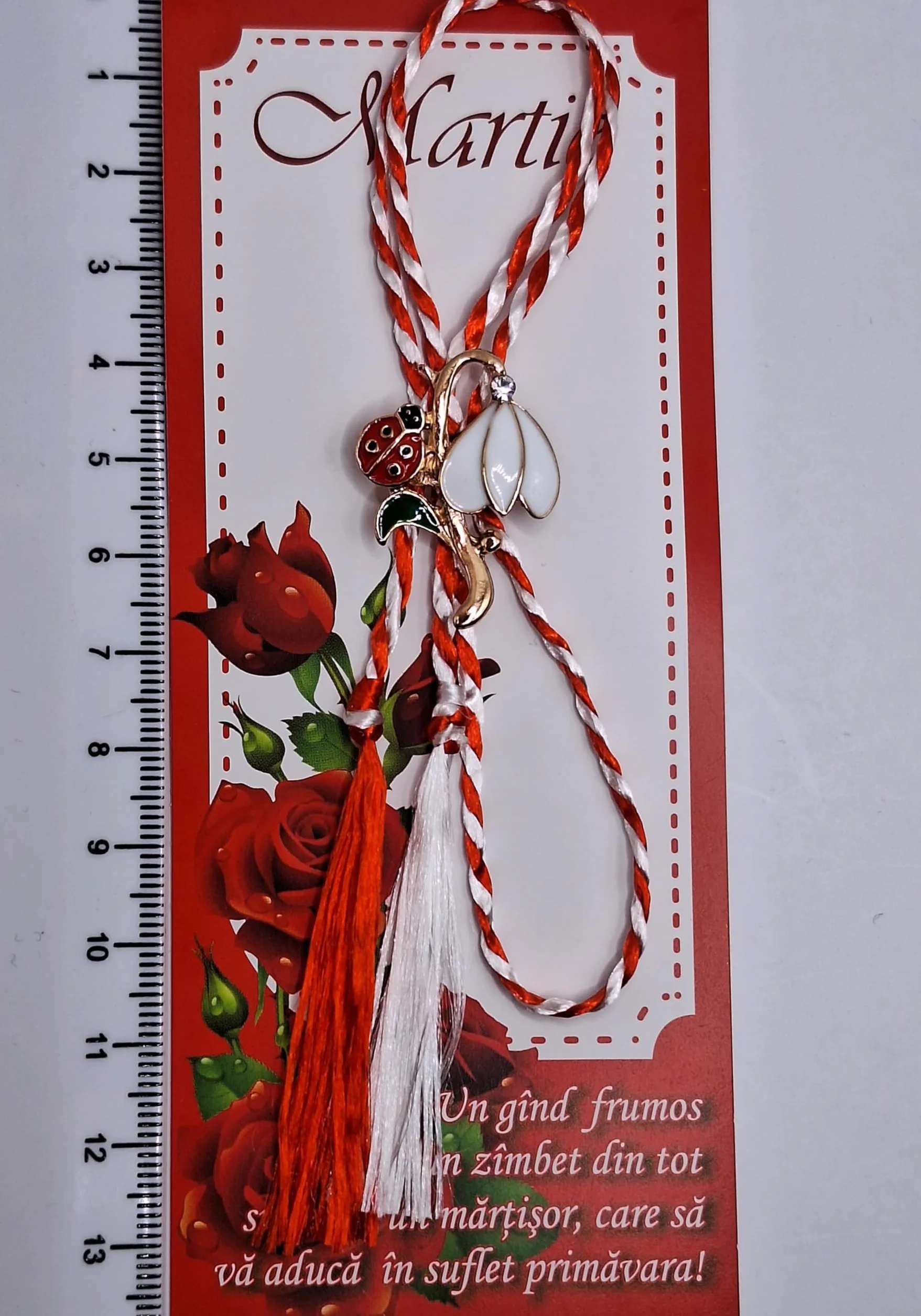 Martisor. Martenitsa. Martisoare. Amuleto primaverile. Baba Marta. Spring amulet. Martakia. Martis. Romania. Moldova. Bulgaria. Romanian martisor. Mărțișor. Märzchen