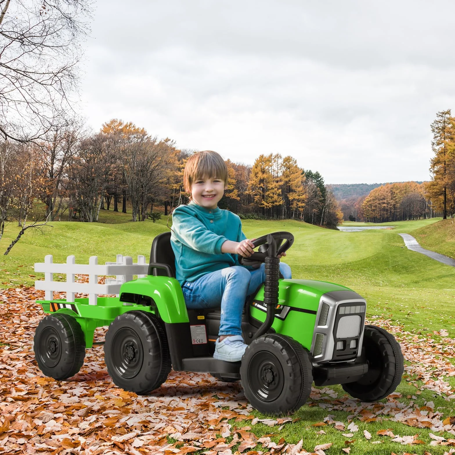 LALAHO trattore elettrico per bambini 12V con luci a LED, trattore telecomandato, musica, 3-8km/h, rimorchio staccabile (Verde chiaro)