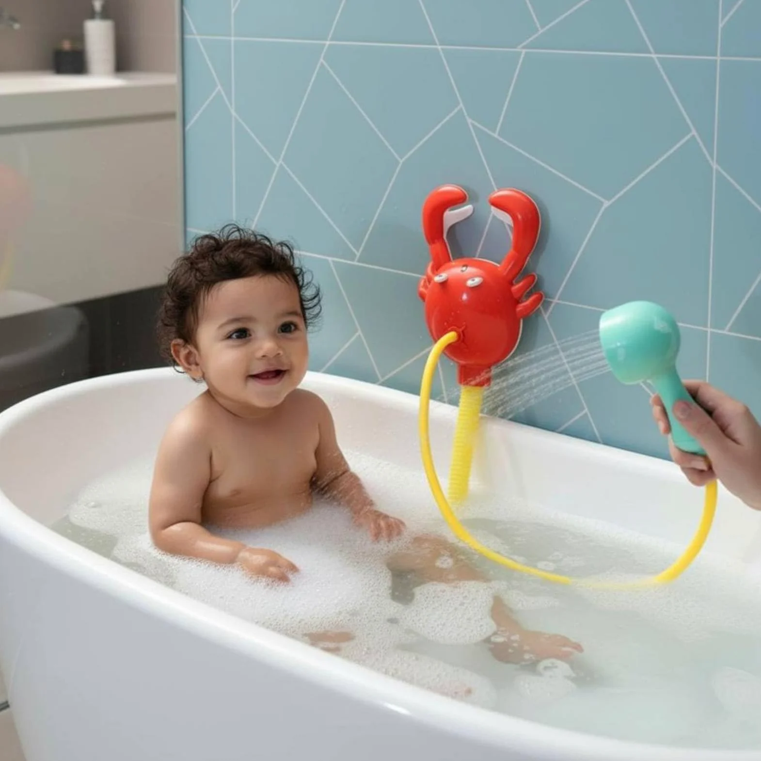 Gralara Doccetta Giocattolo a Forma di Granchio Gioco Interattivo Giocattolo a Spruzzo D'acqua Elettrico per Bambini, Neonati, Bagnetto, Piscina