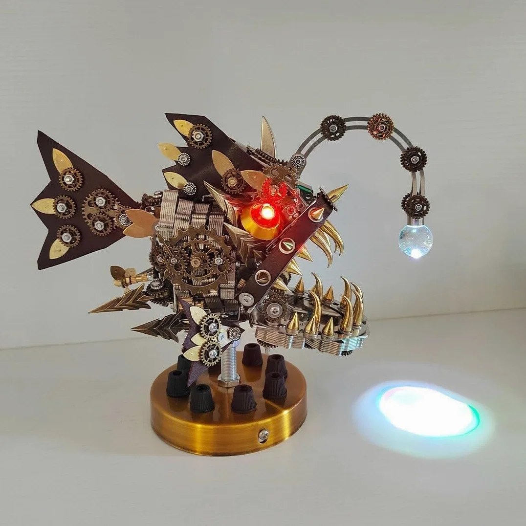 Modello di puzzle 3D Steampunk Lantern Fish - Kit di montaggio in metallo da 700+ pezzi for bambini e adulti, perfetto come regalo di Natale e Halloween