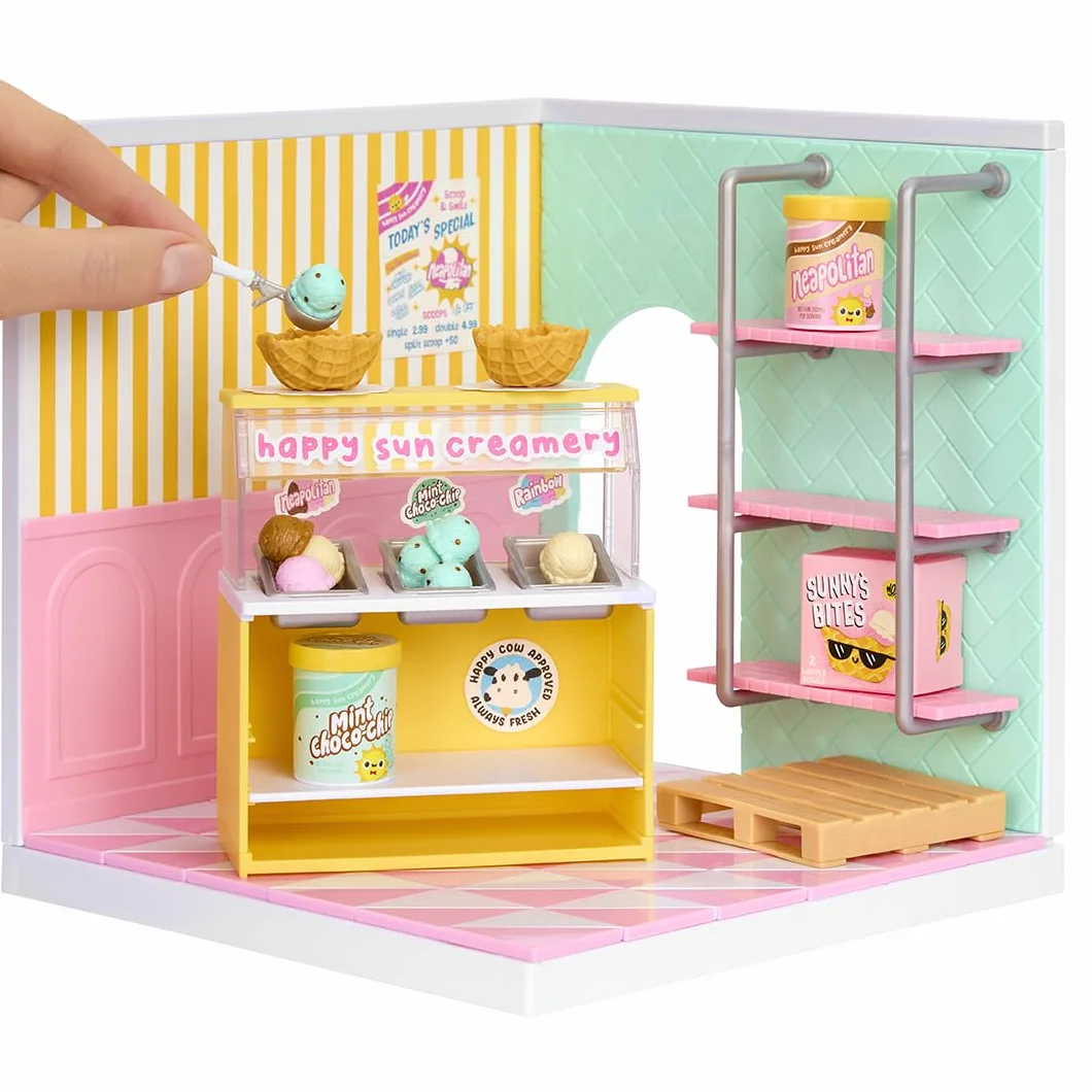 MGA's Miniverse Make It Mini Spaces Ice Cream Shop di MGA - Include 1 Confezione, Set di Costruzioni, Fai da te. Per Collezionisti e Bambini. Età 8+. NON COMMESTIBILE