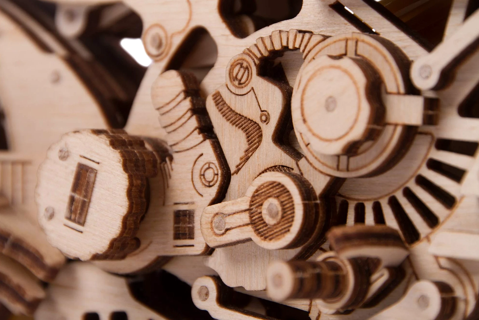 Wood Trick Motorcycle Puzzle 3D di Legno per Adulti da Costruire | [203 Pezzi] Rotola Fino a 4,9 m - Kit di Montaggio Meccanico in Legno DIY per Adulti
