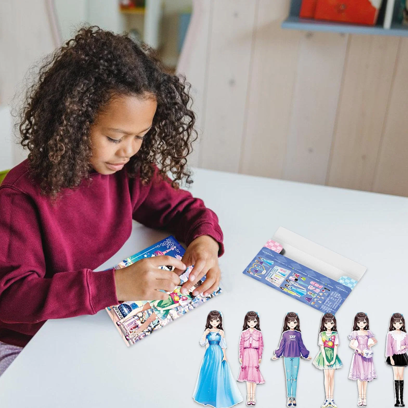 Giocattolo del libro di adesivi per | Puzzle di bambole magnetiche creative da vestire,Libro di vestire riutilizzabile, Design di Moda, Principessa affidabile, bambola di carta per ragazze