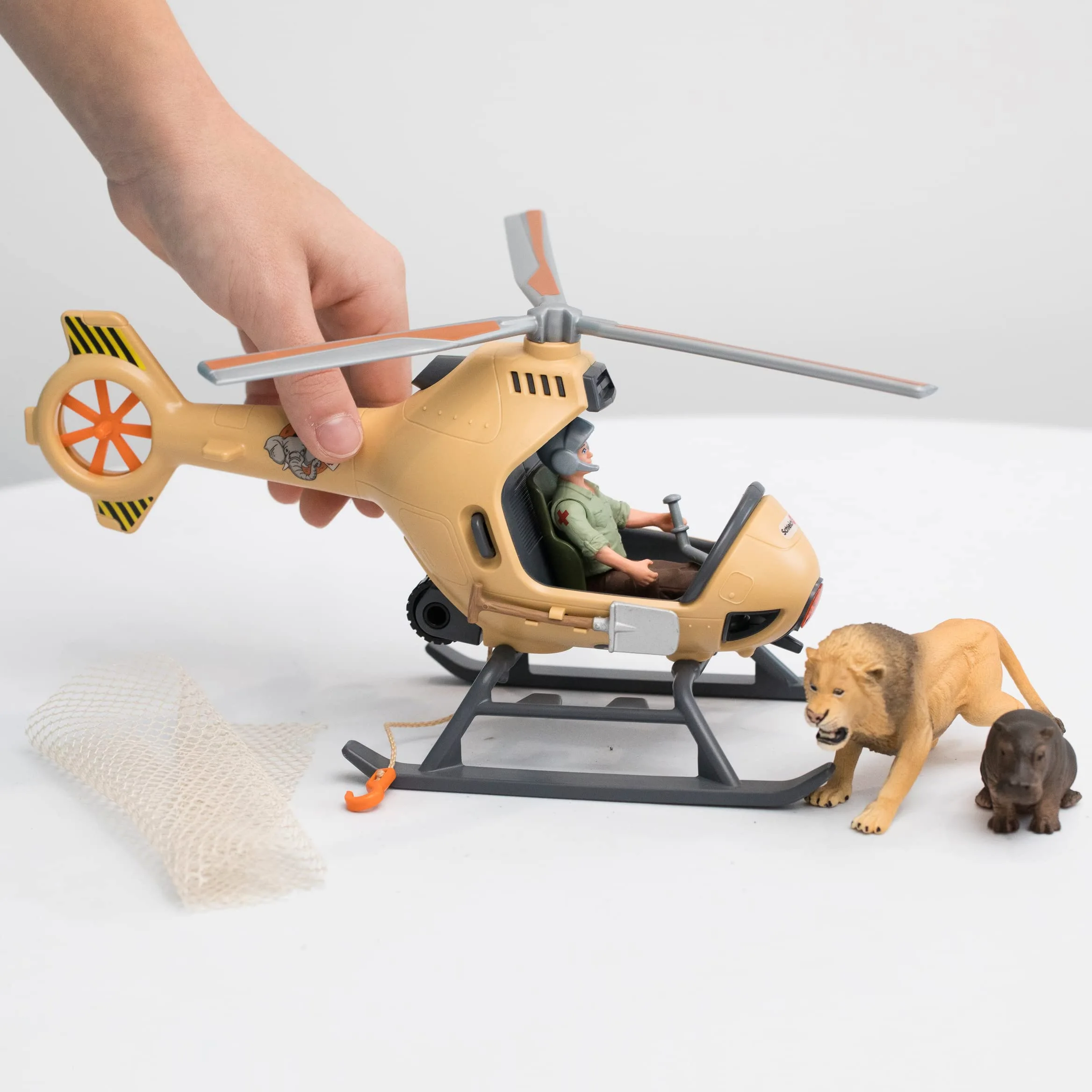 Schleich WILD LIFE | Elicottero per il salvataggio degli animali 42476 | Set da gioco dai 3 anni | set con personaggi, numerose funzioni e tanti accessori | figure realistiche di animali