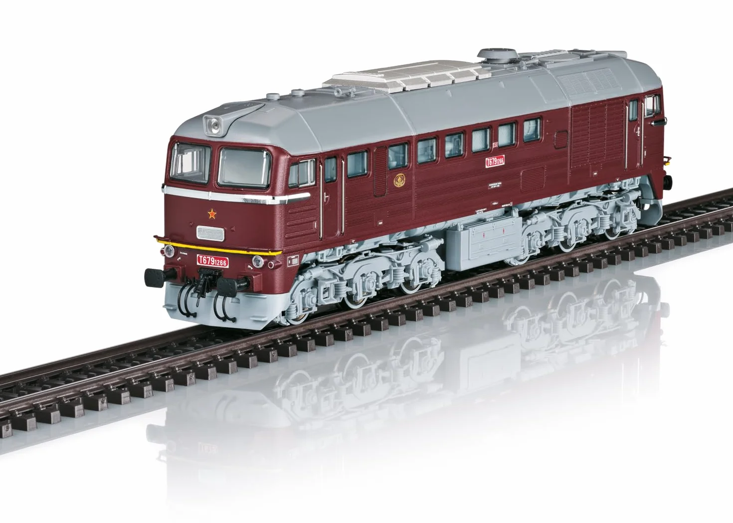 Locomotiva diesel T 679.1266