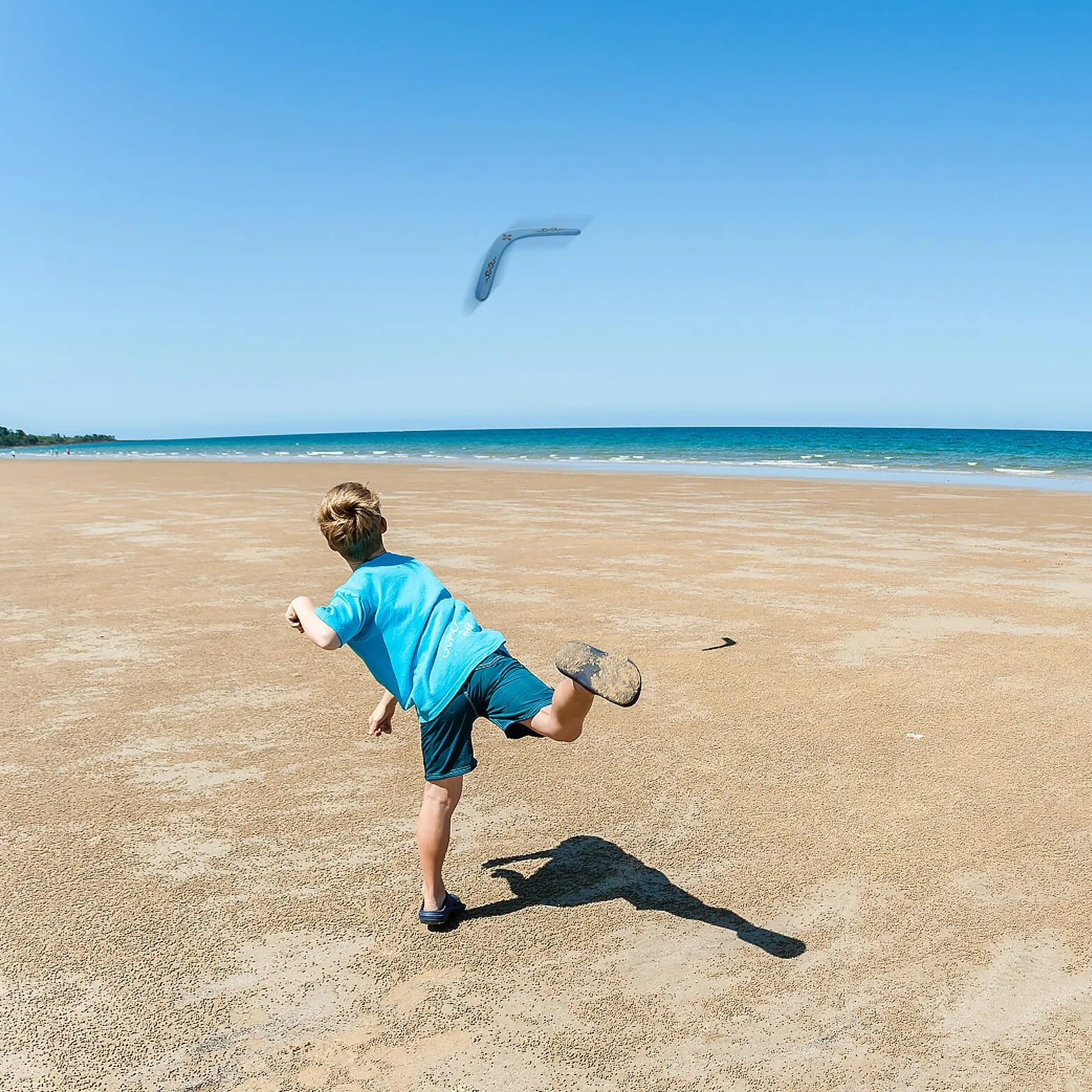 Anneome Boomerang in Legno Professionale a Forma di V, Giocattolo Creativo da Esterno per Bambini e Adulti, Resistenza Elevata per Giochi All'aperto in Parco e Campi Sportivi
