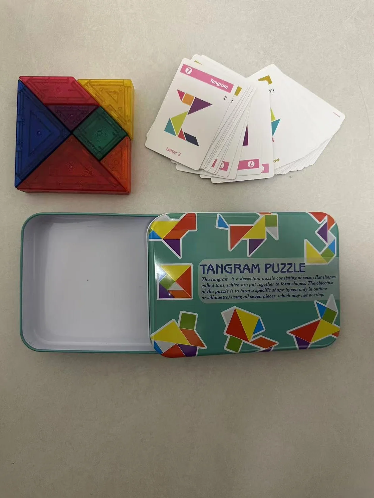 Puzzle Magnetico 3D Tangram 32 Tessere Gioco Educativo da Viaggio per Bambini dai 3 Anni