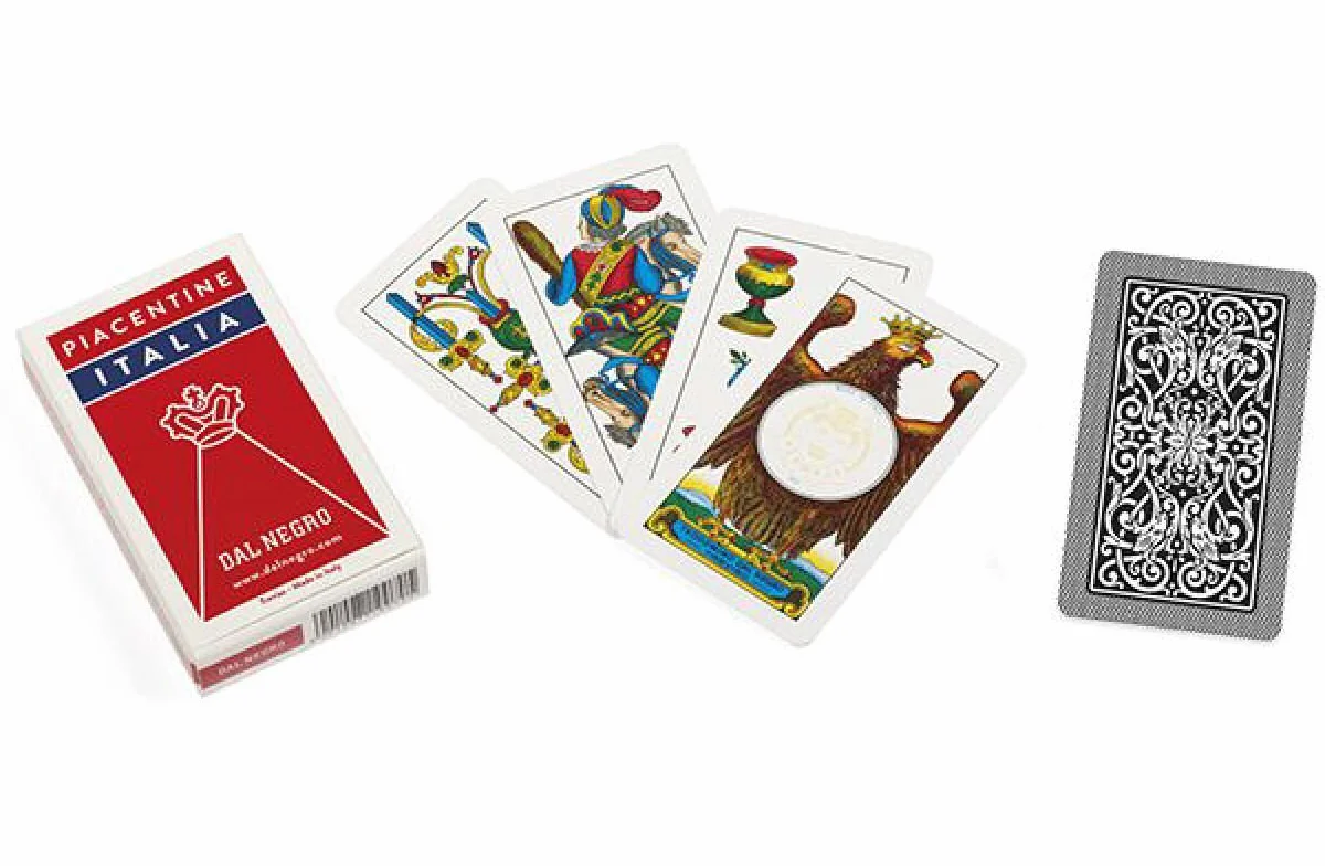 Dal Negro - Mazzo di carte Piacentine Italia, composto da 40 carte in cartoncino, ideali per giocare a scopa e briscola.