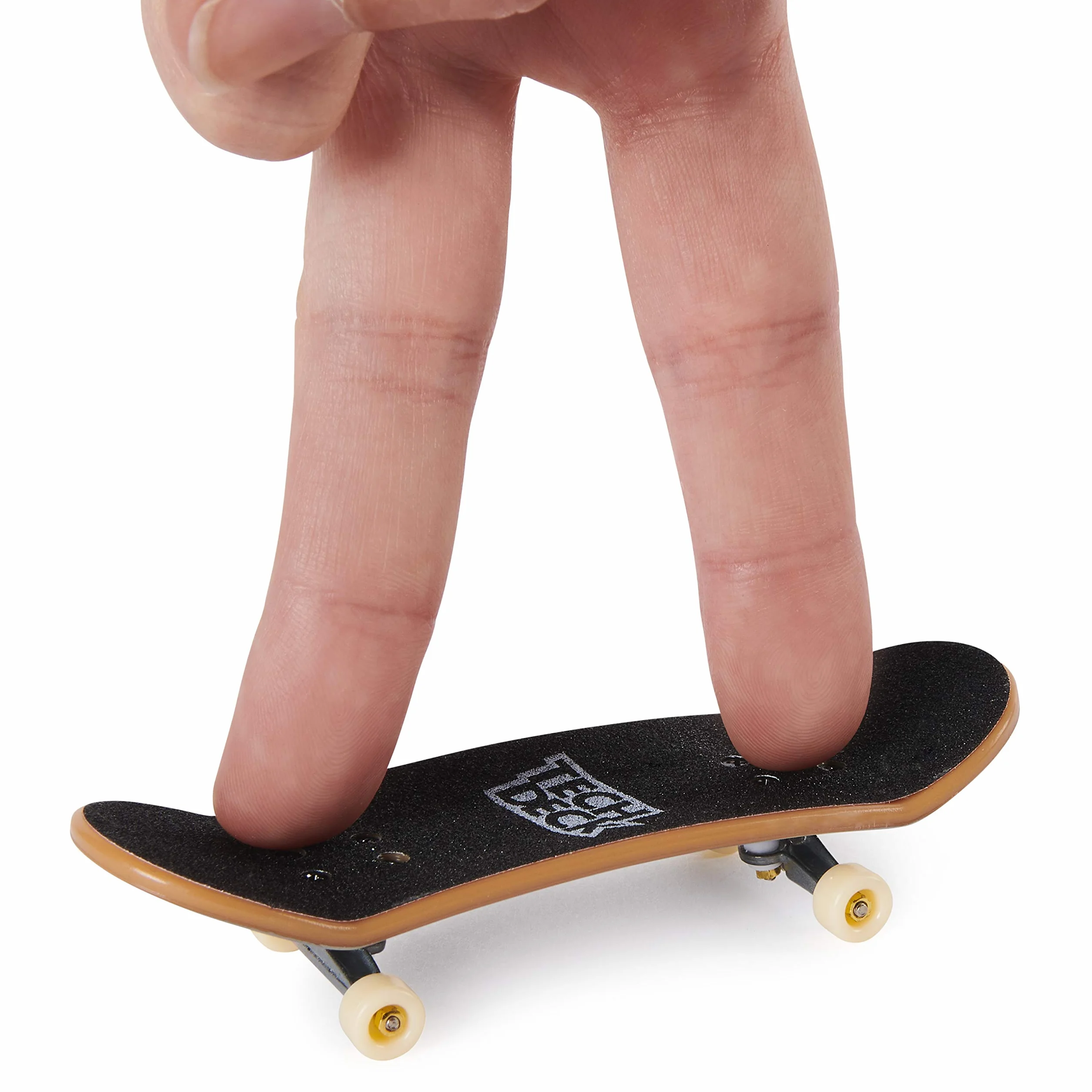 Tech Deck, Giochi Olimpici Parigi 2024, Set da 4 Fingerboard Ultra DLX, Mini Skateboard da Collezione Personalizzabili, Giocattoli per Bambini da 6 Anni in su (pacchetto può variare)