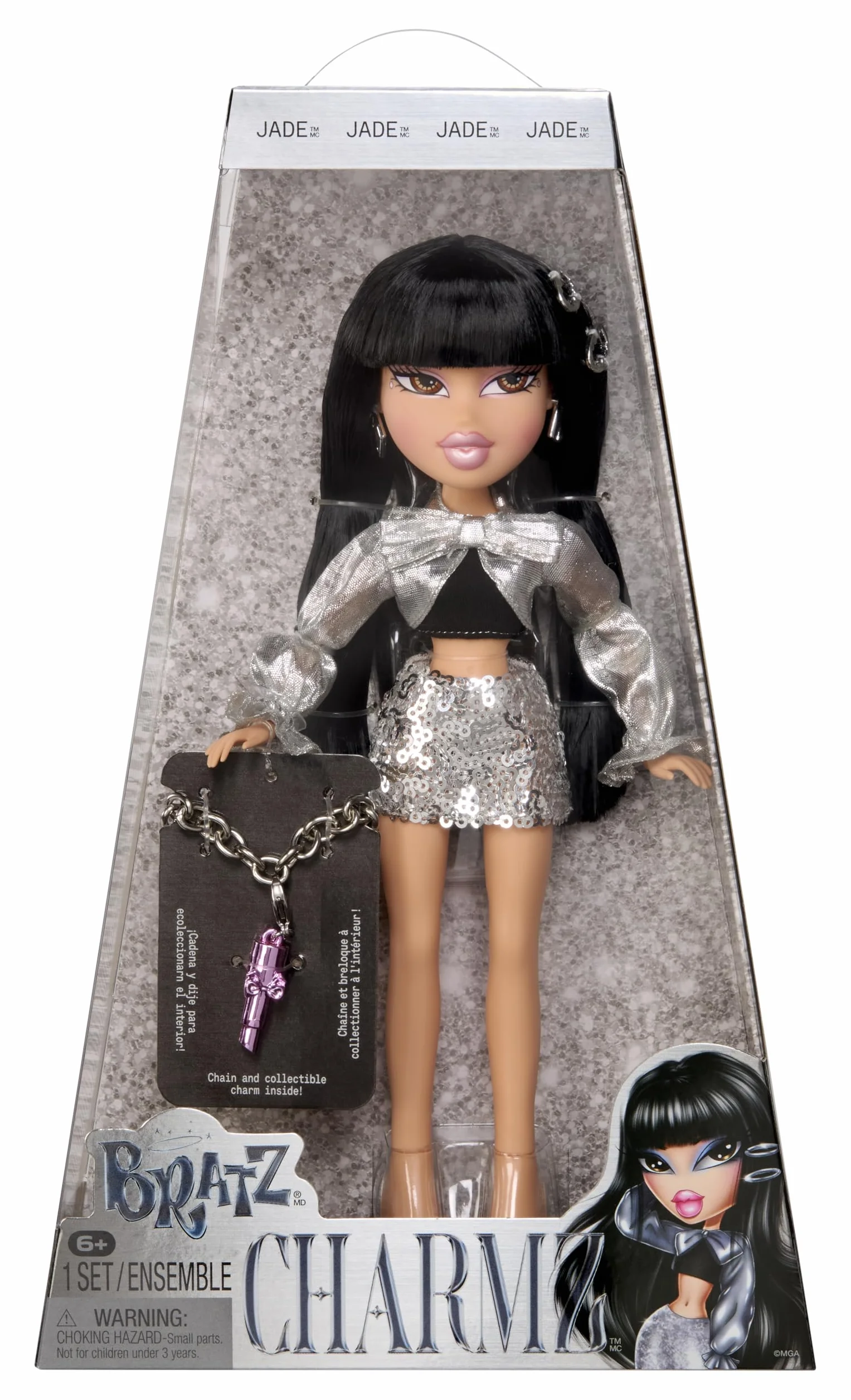 Bratz Charmz Jade - Bambola fashion con braccialetto con charm collezionabile, include abbigliamento e accessori, fornita in una confezione da esposizione, da personalizzare e collezionare
