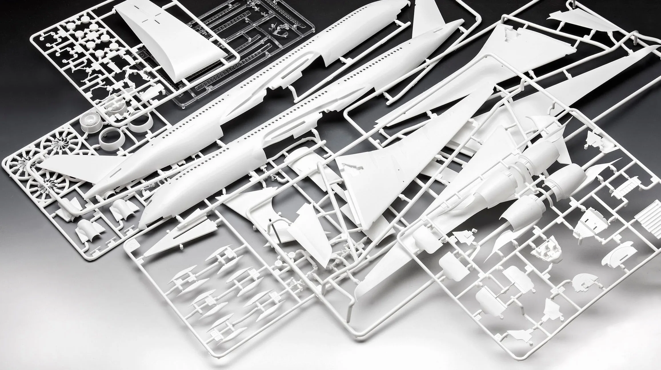 Revell 03773 Airbus A350-900 Turkish Airlines 1:144 - Modellino in plastica non costruita/non verniciata