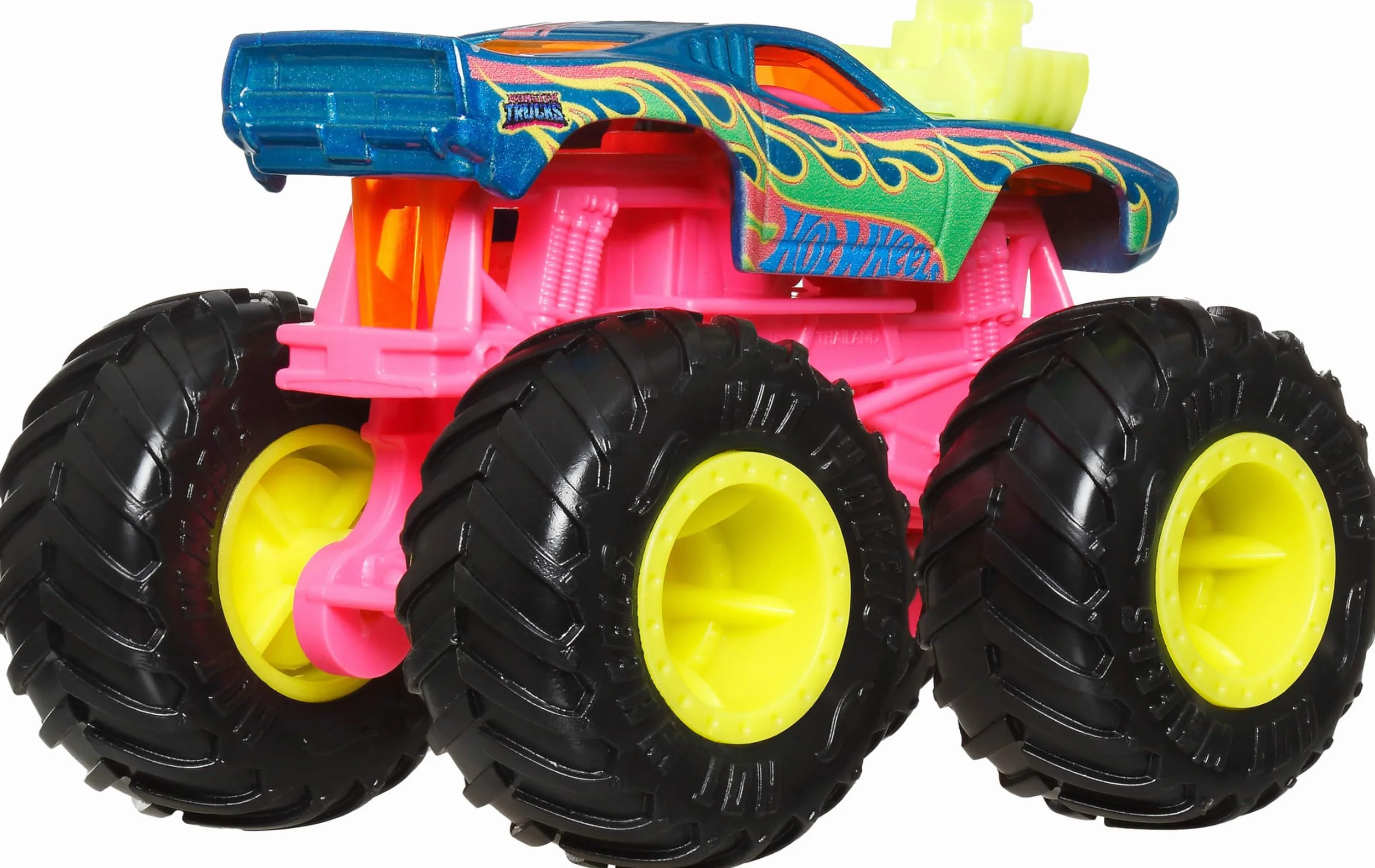 Hot Wheels Monster Trucks - Set da 4 veicoli in scala 1:64 con ruote giganti e design da urlo, colleziona i personaggi più amati, giocattolo per bambini, 3+ anni, JGD65