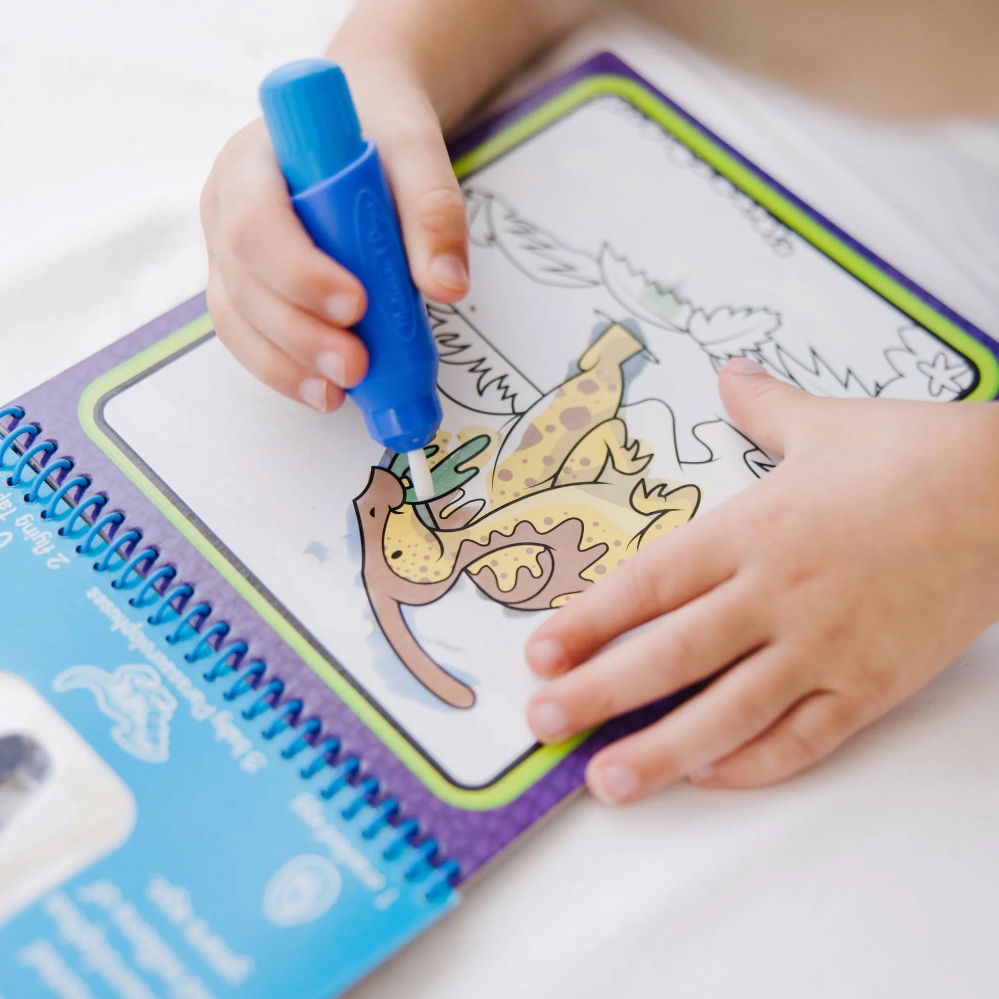 Melissa & Doug Water Wow! Libro Magico da Colorare con Pennello ad Acqua Dinosauri 3+ Anni