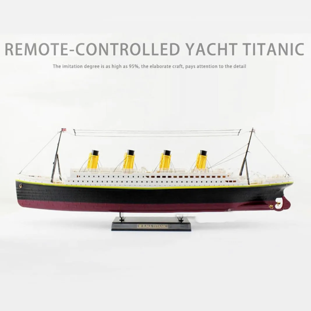 Barca da crociera telecomandata con luci a LED, 2,4 G RC 3 CH elettrica ad alta velocità NQD Titanic, modello per interni ed esterni, regalo per bambini e adulti