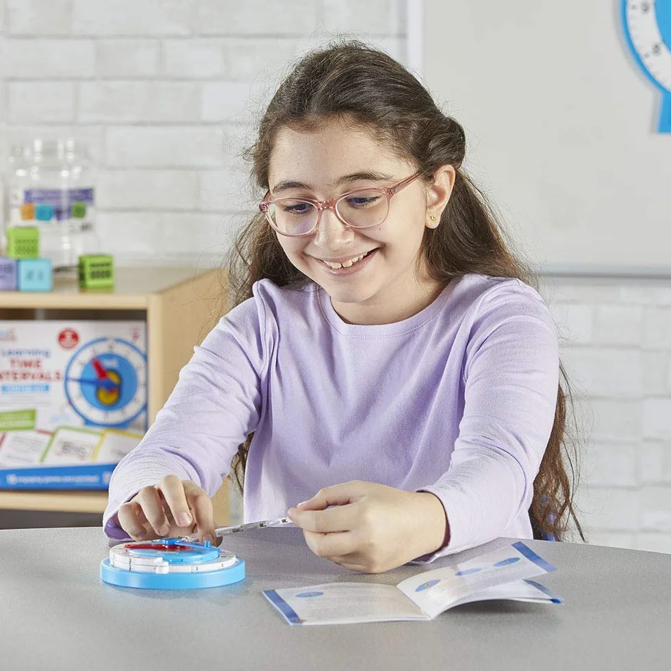 Learning Resources Orologio a Retta Numerica Avanzato per imparare a leggere l’ora, Risorse didattiche matematiche per leggere l’ora, Orologio analogico per bambini