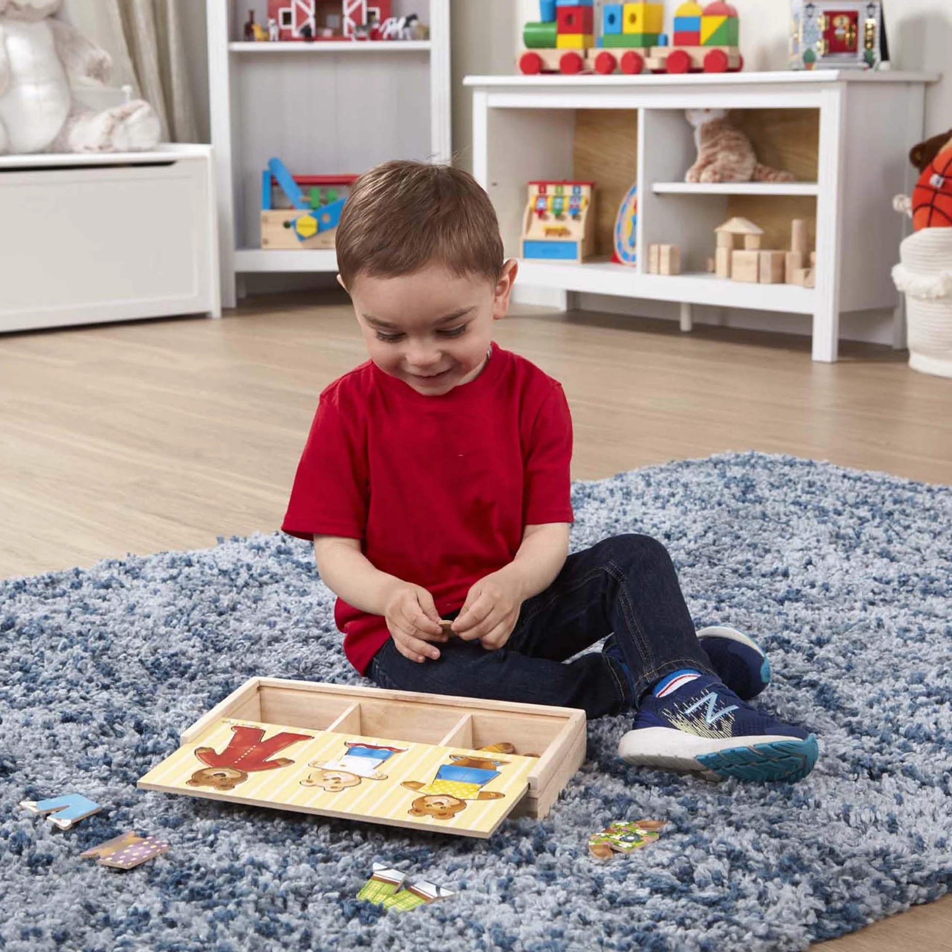 Melissa & Doug Puzzle in Legno per Bambini - Vesti la Famiglia Orsi, Giochi in Legno, Giochi Montessori Educativi, Gioco Creativo, Puzzle Grandi, Regalo per Bambini e Bambine, 3+ Anni