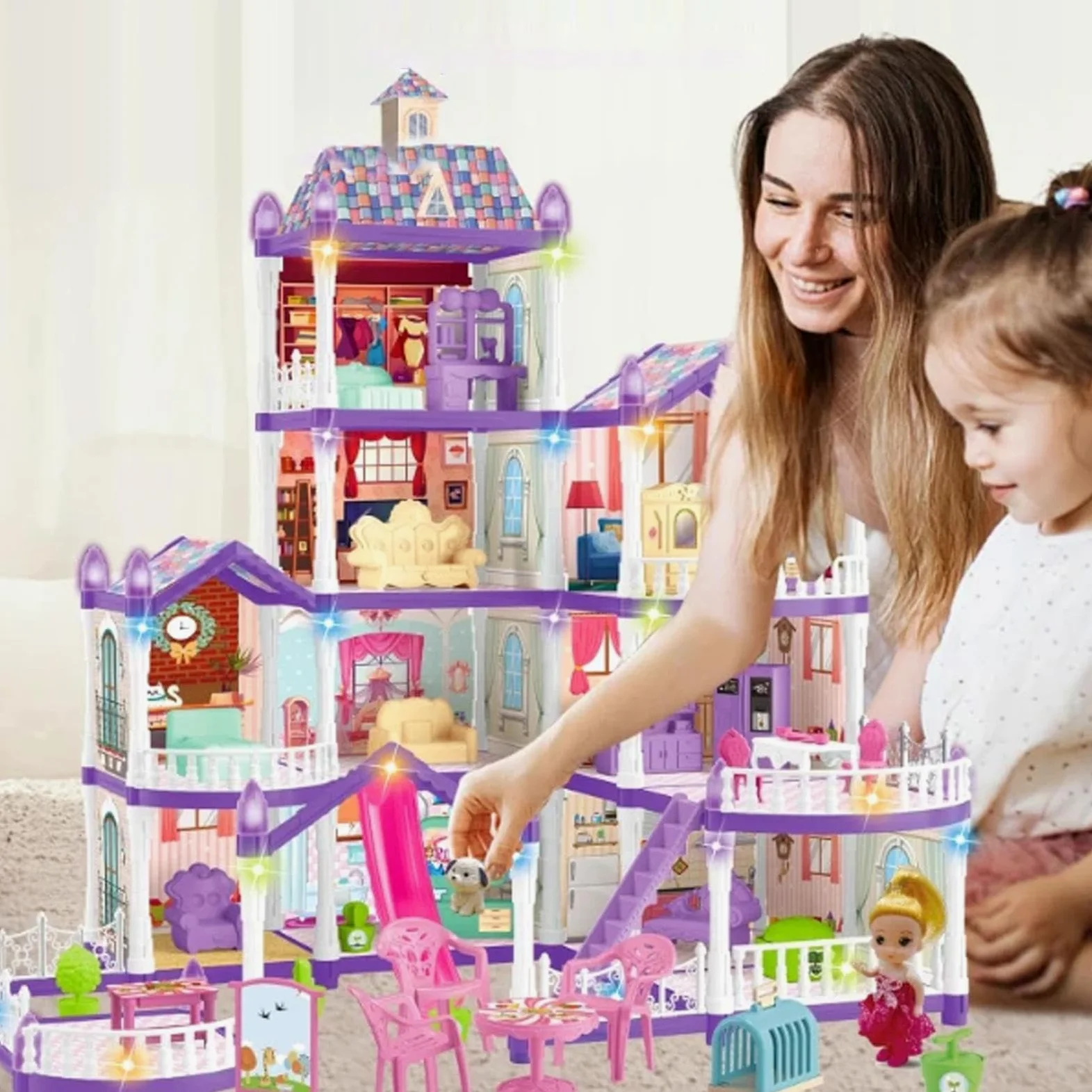 Casa Di Bambole Per Bambine 4 Piani 13 Stanze Villa Miniatura da Montare | Piccola Casa Delle Bambole Con 3 Principesse 2 Cuccioli E Arredo Per Bambine 4-6 di Ruolo Indoor Regalo per Feste