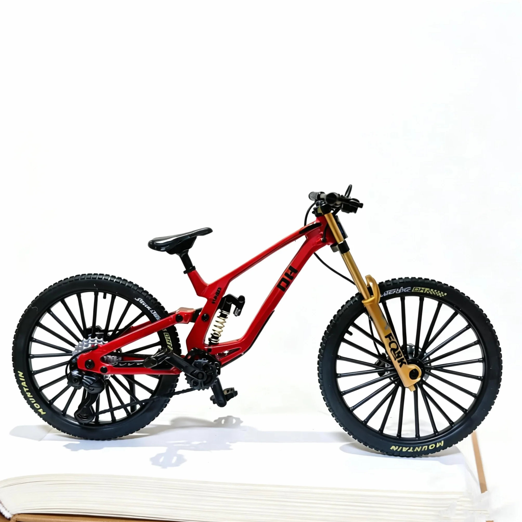 Generico 1: 10 Rapporto in lega pressofusa mini BMX Mountain Bike Finger Bike modello giocattolo da scrivania decorazione artigianale adatto per appassionati di bici, ciclisti, bambini (rosso-41)