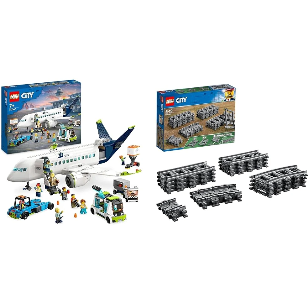 LEGO 60367 City Aereo Passeggeri, Grande Modellino di Aeroplano Giocattolo da Costruire & City Binari, Set con 20 Pezzi Accessori di Rotaie per Ampliare la Ferrovia del Treno Giocattolo