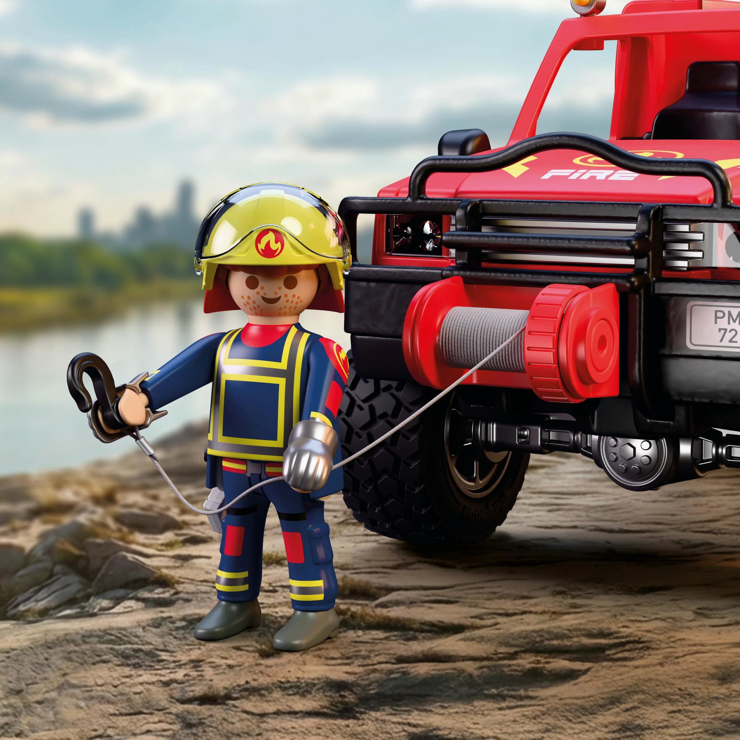 PLAYMOBIL | City Action | Pick-up dei pompieri | Veicolo fuoristrada con vera funzione di spruzzo d’acqua, verricello e accessori | Per bambini da 4 anni | 72194