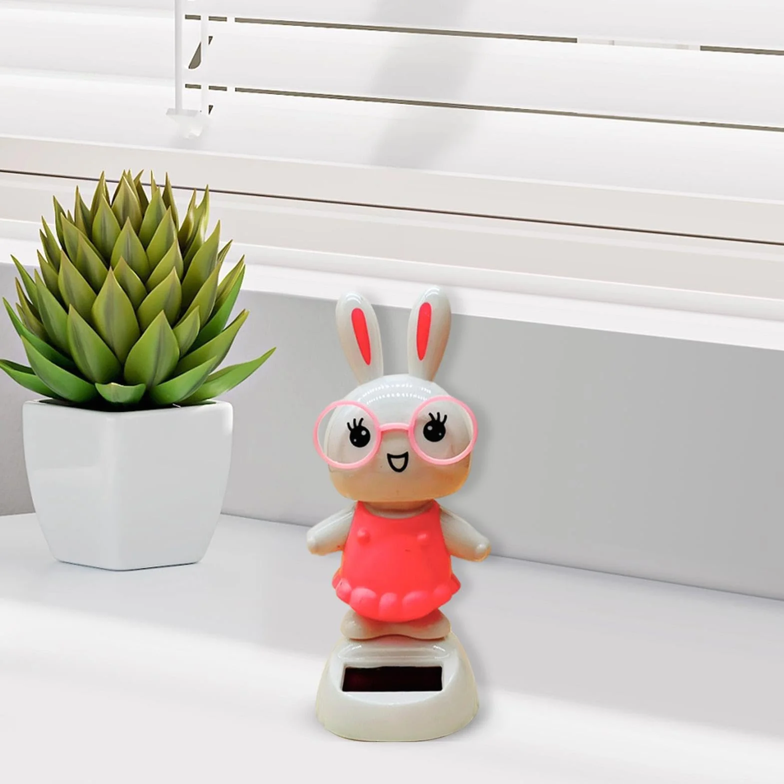 Coniglietto solare, figure Bobblehead, design robusto cruscotto Nodder, coniglietto che scuote ballando farcito, ballerino decorativo di lunga durata e giocoso per scrivania, 1-3 cm
