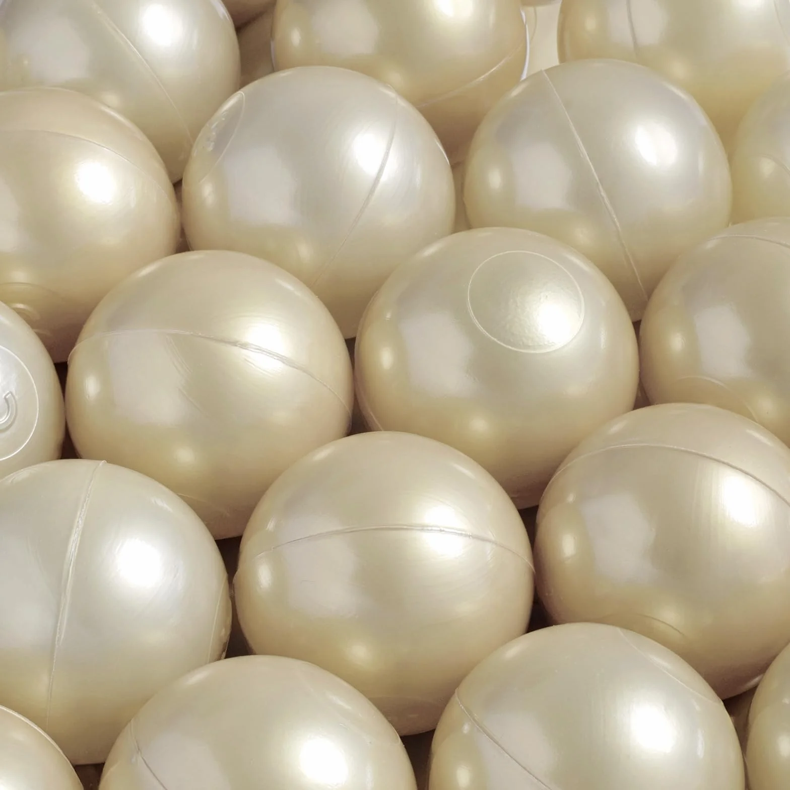 Palline dorate per bagno di palloni – 50 pezzi 6 cm – Plastica sicura non tossica resistente alla spremitura – Giocattoli per bambini a partire da 1 anno – Perfetto per divertimento brillante