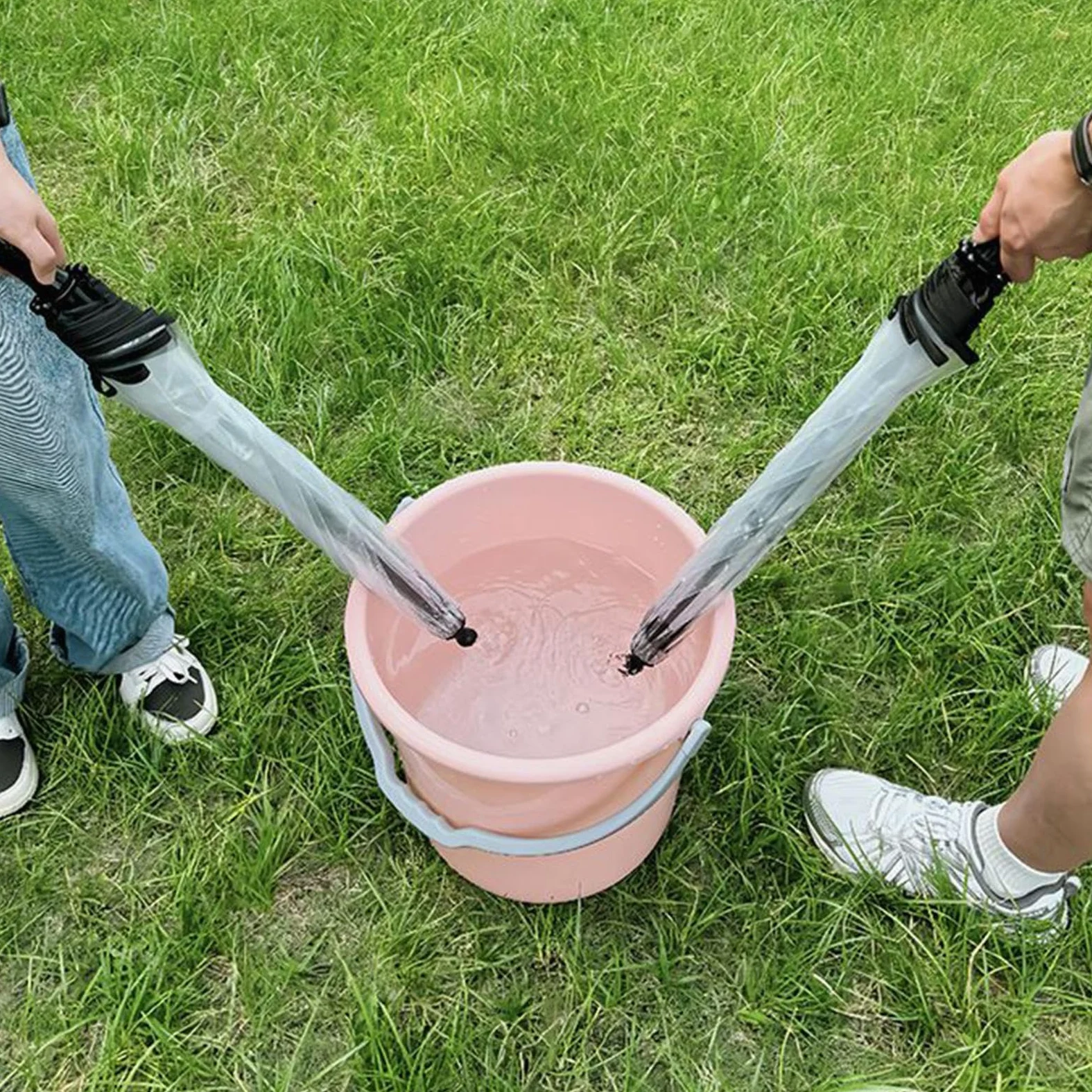 Générique Pistola Ad Acqua,Gioco da Giardino Estate con Acqua Divertenti | Divertenti Giochi All'aperto Per Adulti Con Manico Lungo Protezione Pioggia Compleanno