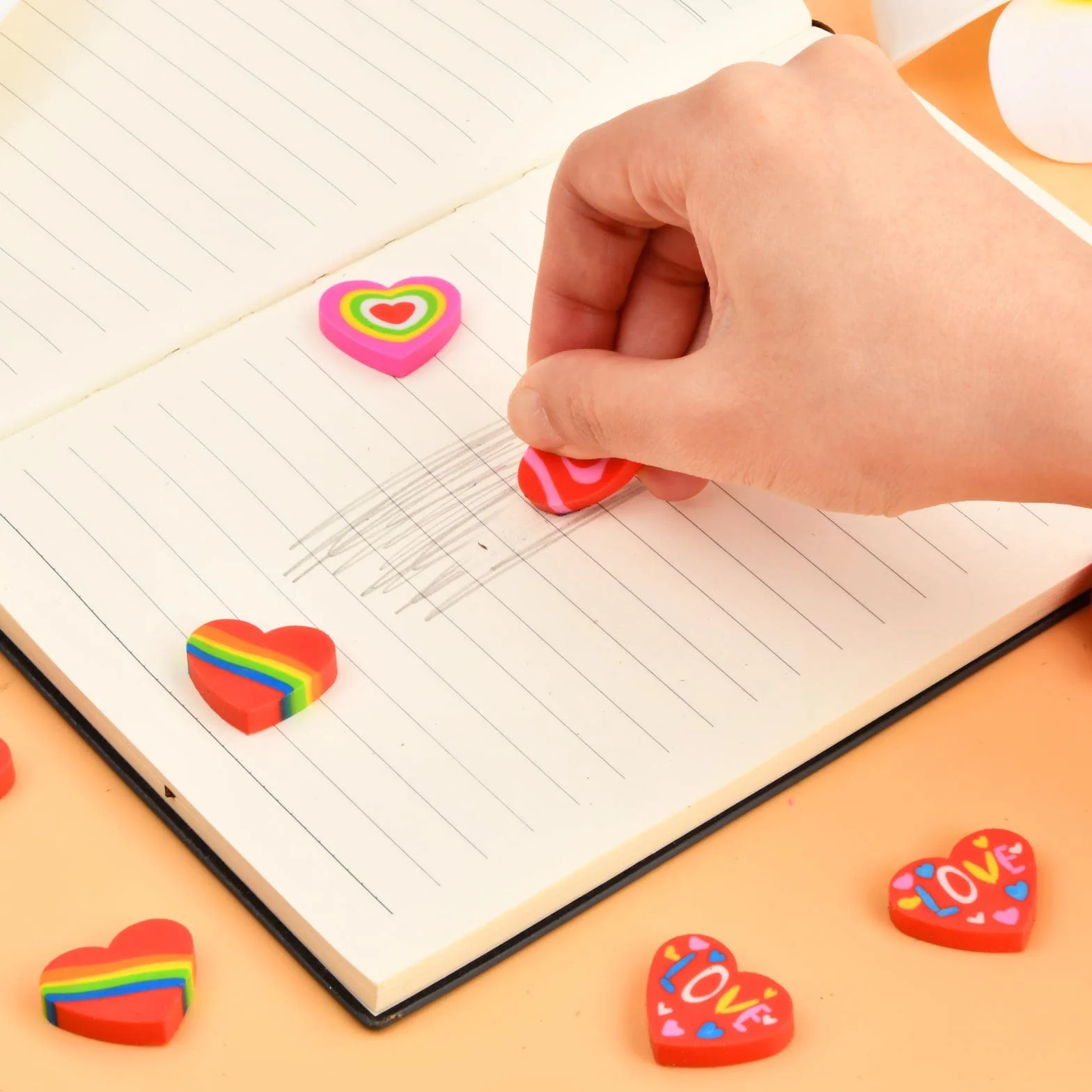 100 Pezzi Gomme da Cancellare per Bambini, a Forma di Amore, Mini Divertenti e Colorate, per Premi Compiti, in Classe, Regali