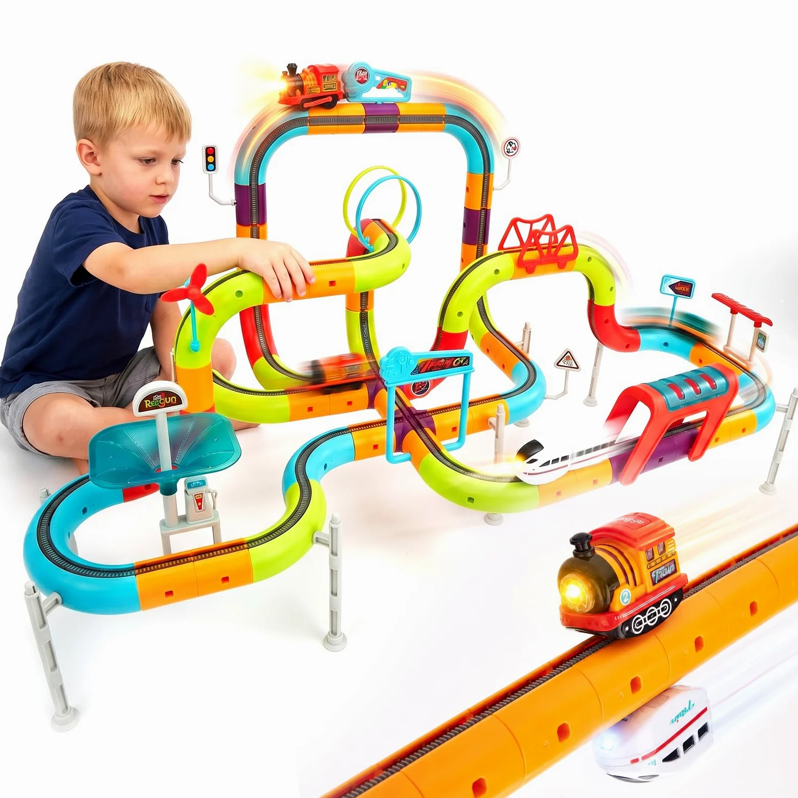 hahaland Pista Macchinine per Bambini 112 PCS, STEM Giochi Bambino 3-6 Anni | 2 Trenino Elettrico, 3D Antigravità Grande Pista, Smontabile e Ricomponibile, Regalo Bambino Maschio