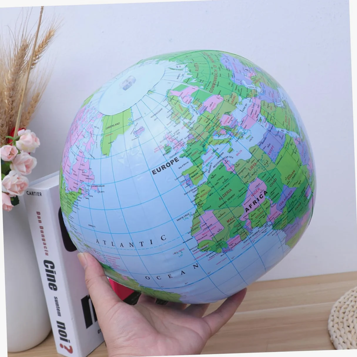 ORFOFE 8 pezzi Palloni Spiaggia Gonfiabili Globo Mondo in PVC Materiale Resistente e Leggero Design Mappa Mondiale Inglese per Piscina e Spiaggia Riutilizzabili e Facili da Gonfiare