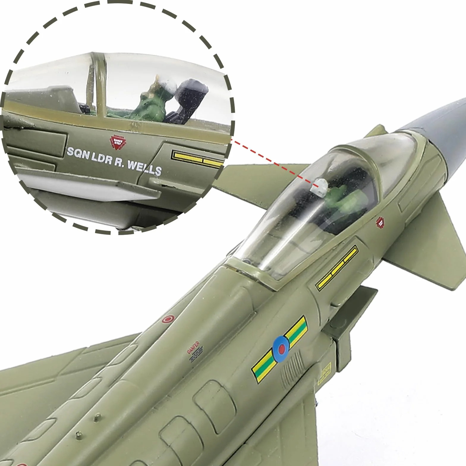 NUOTIE EF2000 Typhoon 1/100 Kit Modello di Caccia in Metallo Pressofuso Eurofighter Kuwait Air Force