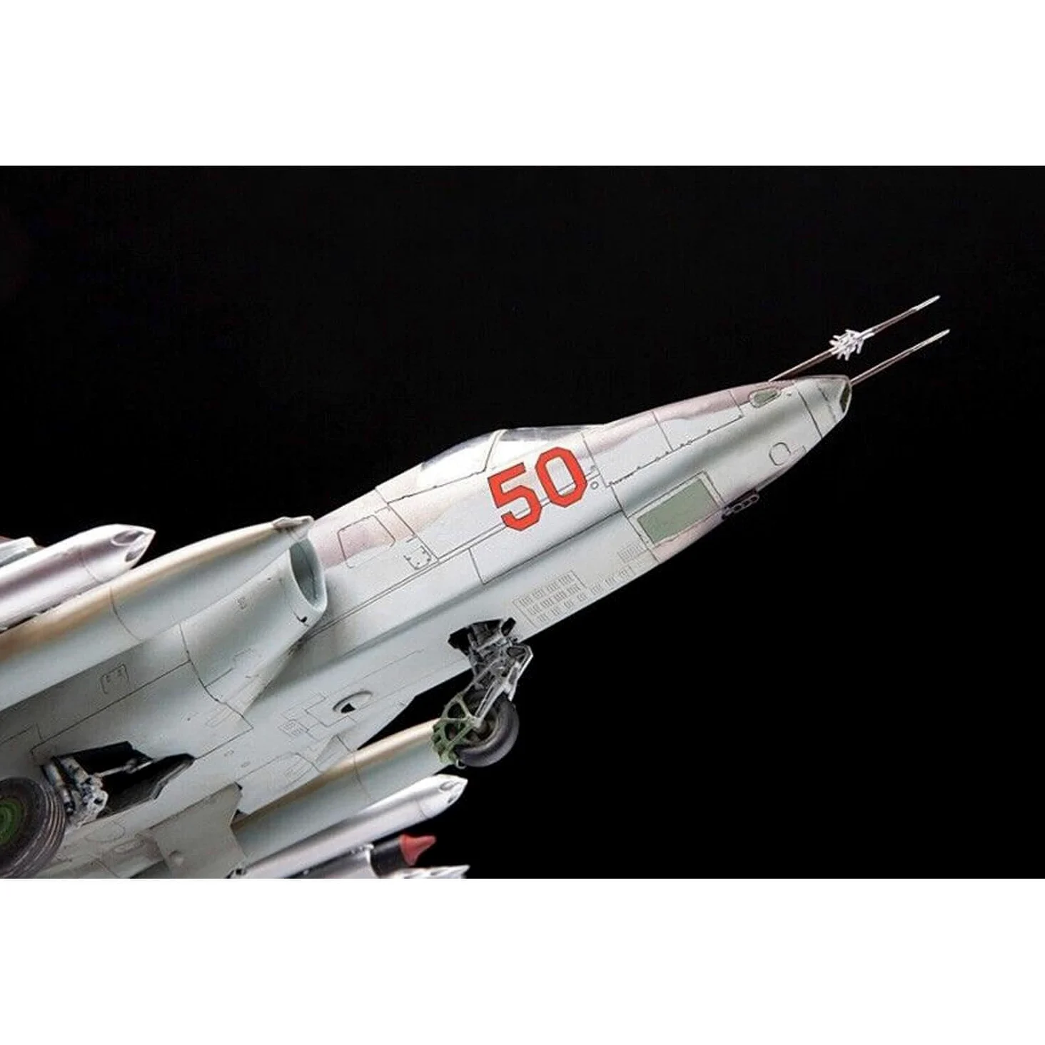 ZVEZDA 4807 1:48 Sukhoi SU-25 Frogfoot Sov.att.airc. - Kit modellino in plastica, da assemblare, riproduzione dettagliata, non verniciata