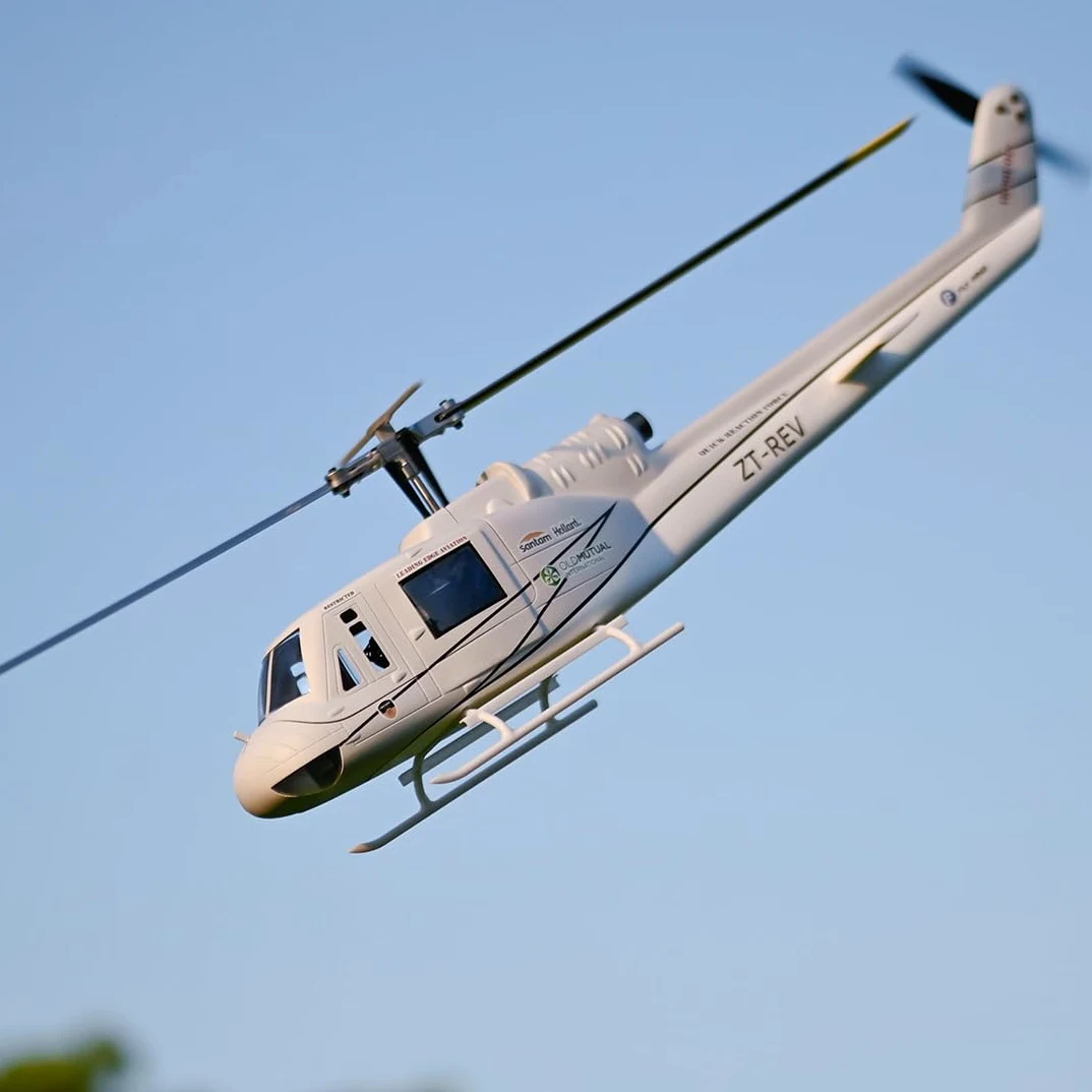 Elicottero RC per adulti, UH1-V4 Huey 470-Class RC elicottero 2.4G 6CH RC Military elicottero con posizionamento GPS, quattro modalità di volo (versione PTF/controllo a destra)