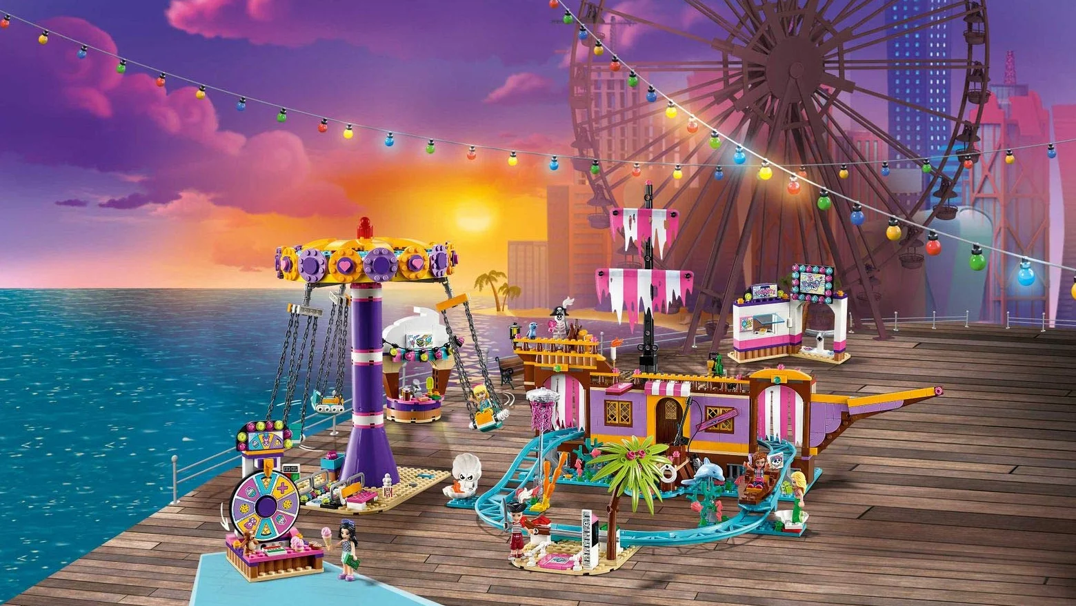 LEGO Friends Il Molo dei Divertimenti di Heartlake City, Parco dei Divertimenti con Montagne Russe su Nave Fantasma, Giostra del Luna Park e 5 Mini-doll, 41375