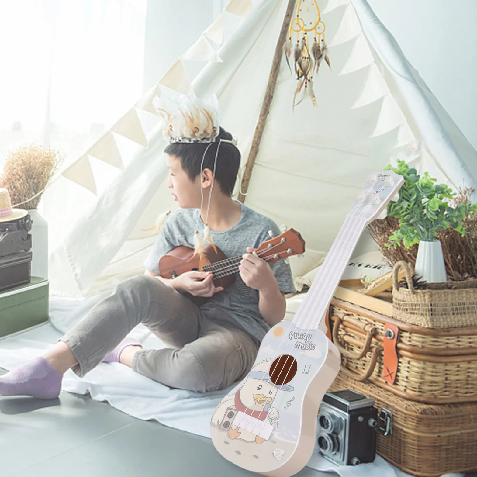 Chitarra Giocattolo per Bambini Strumento Musicale con Corde Morbide Suono Nitido Design Realistico Rosso