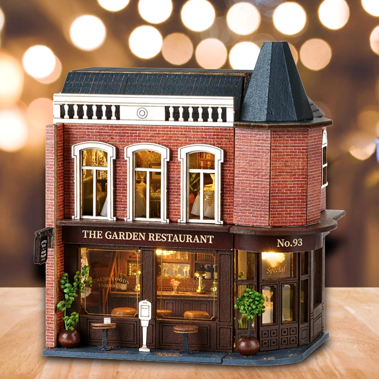 Casa in Miniatura Bambola Legno Kit Fai da Te con Mobilia E Illuminazione Adatto per Regali Collezione Decorazione Interna, Ristorante