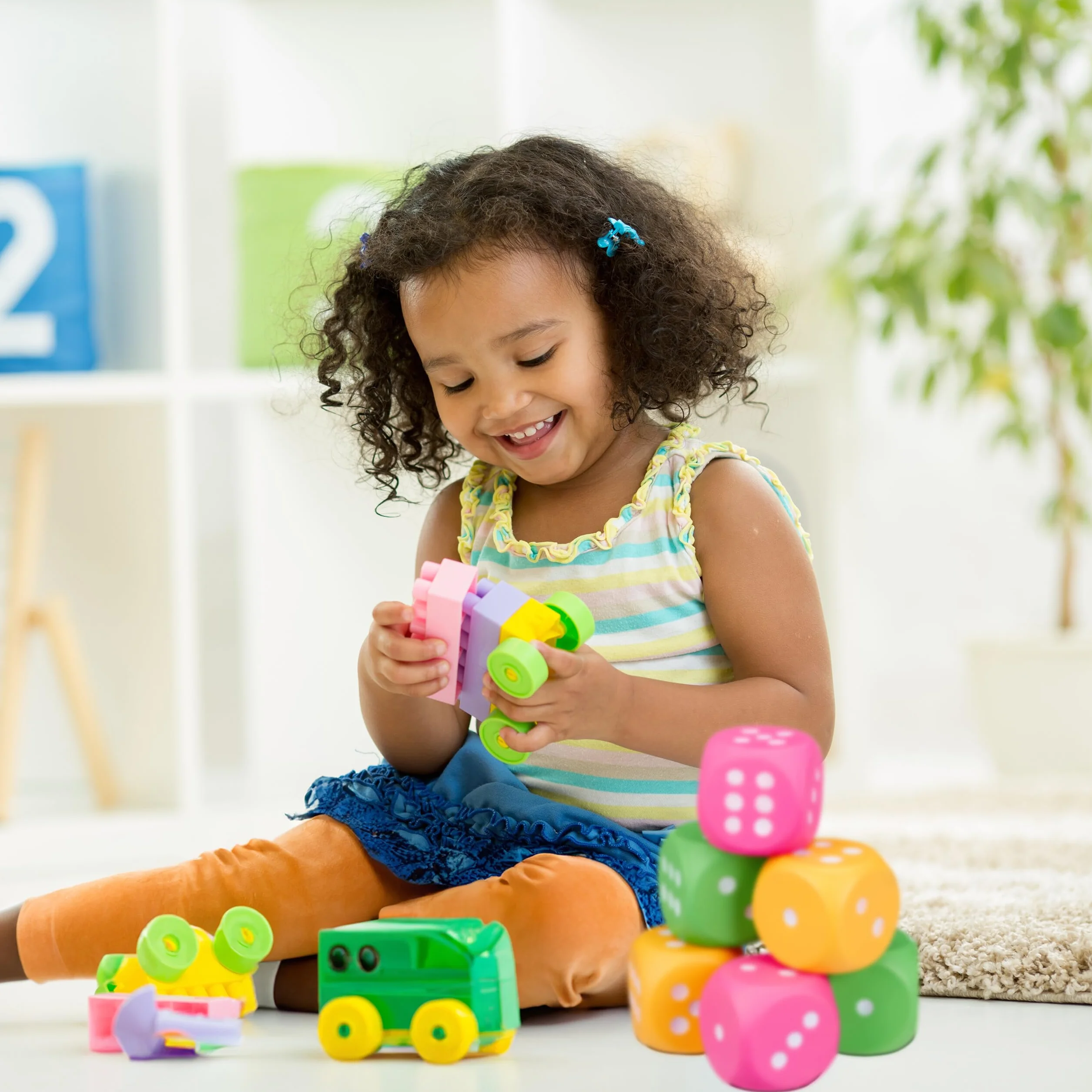 Relaxdays Dadi Giganti, Set da 6 Cubi in Gommapiuma, XXL, Giocattolo per Bambini, Morbido e Leggeri, Cubici, Colorati