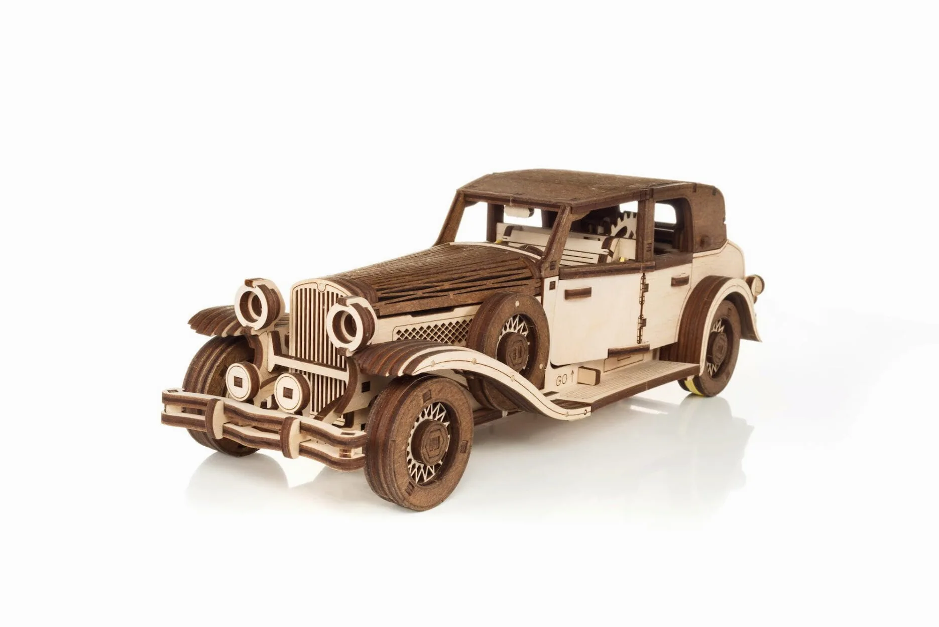 EWA Eco-Wood-Art – “FERDINAND RETRO CAR” - Puzzle 3D in legno - Rompicapo per adulti e adolescenti - da montare senza colla – 278 pezzi