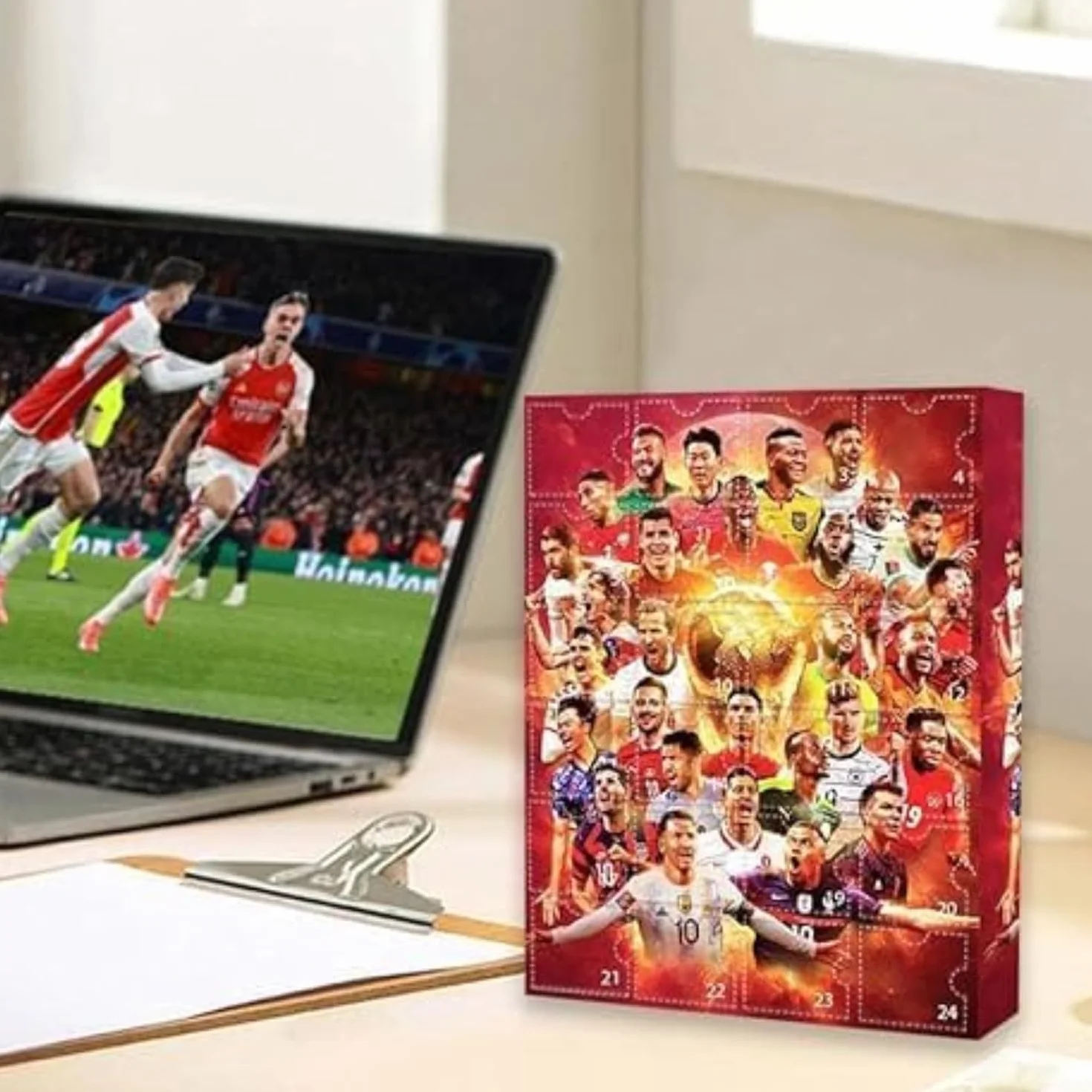 Calendario dell'Avvento 2025, 24 giorni, conto alla rovescia di Natale, calendario dell'Avvento con 24 accessori da calcio, per regali di Natale 2024 (A)
