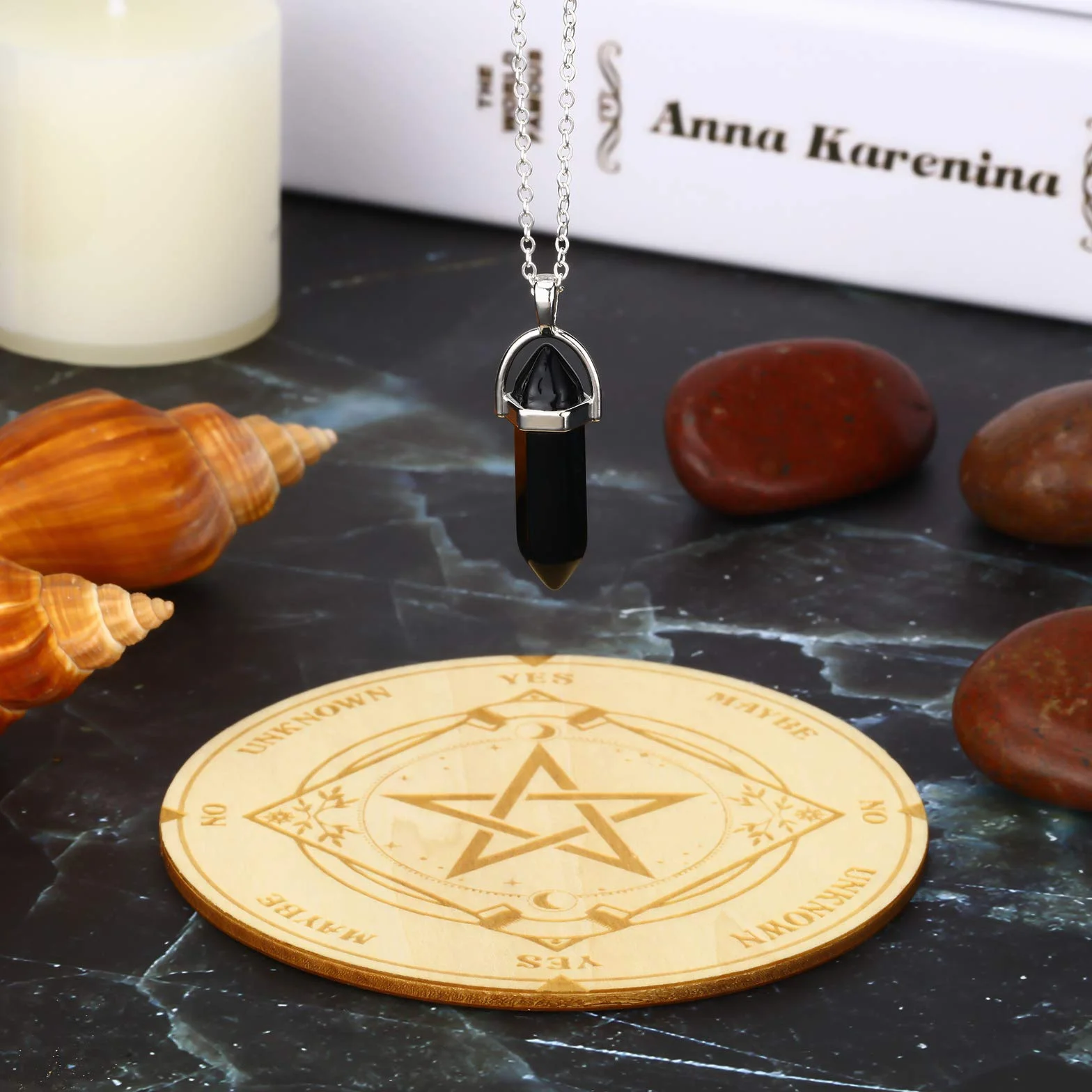 Jetec Tavola di Pendolo a Stella Bacheca Metafisica di Divinazione Rabdomanzia in Legno Intagliato con Collana Rabdomantzia Pendolo di Cristallo Kit Altare Wiccan