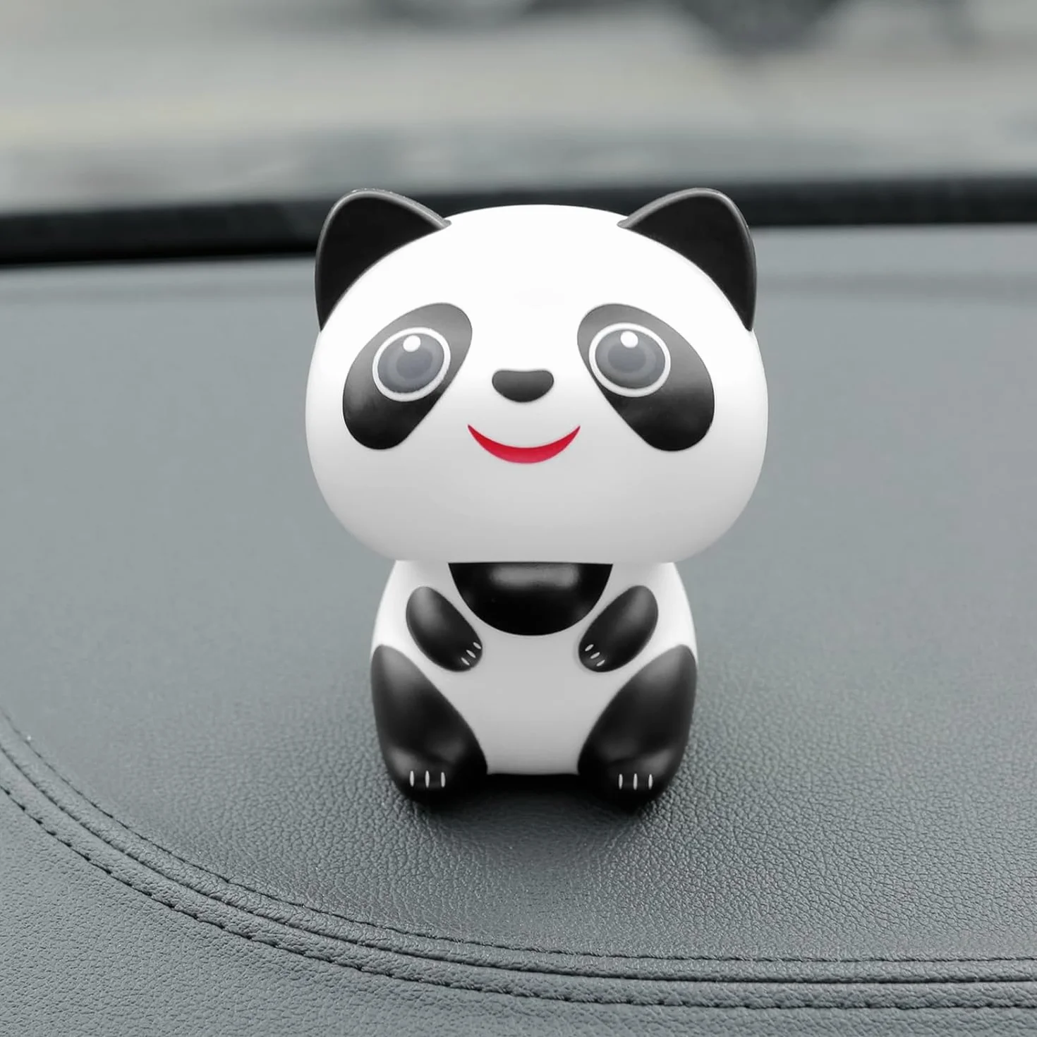 Figurina di Panda Che Annuisce ad Energia Solare, Ornamento per Cruscotto Auto 7,8 cm