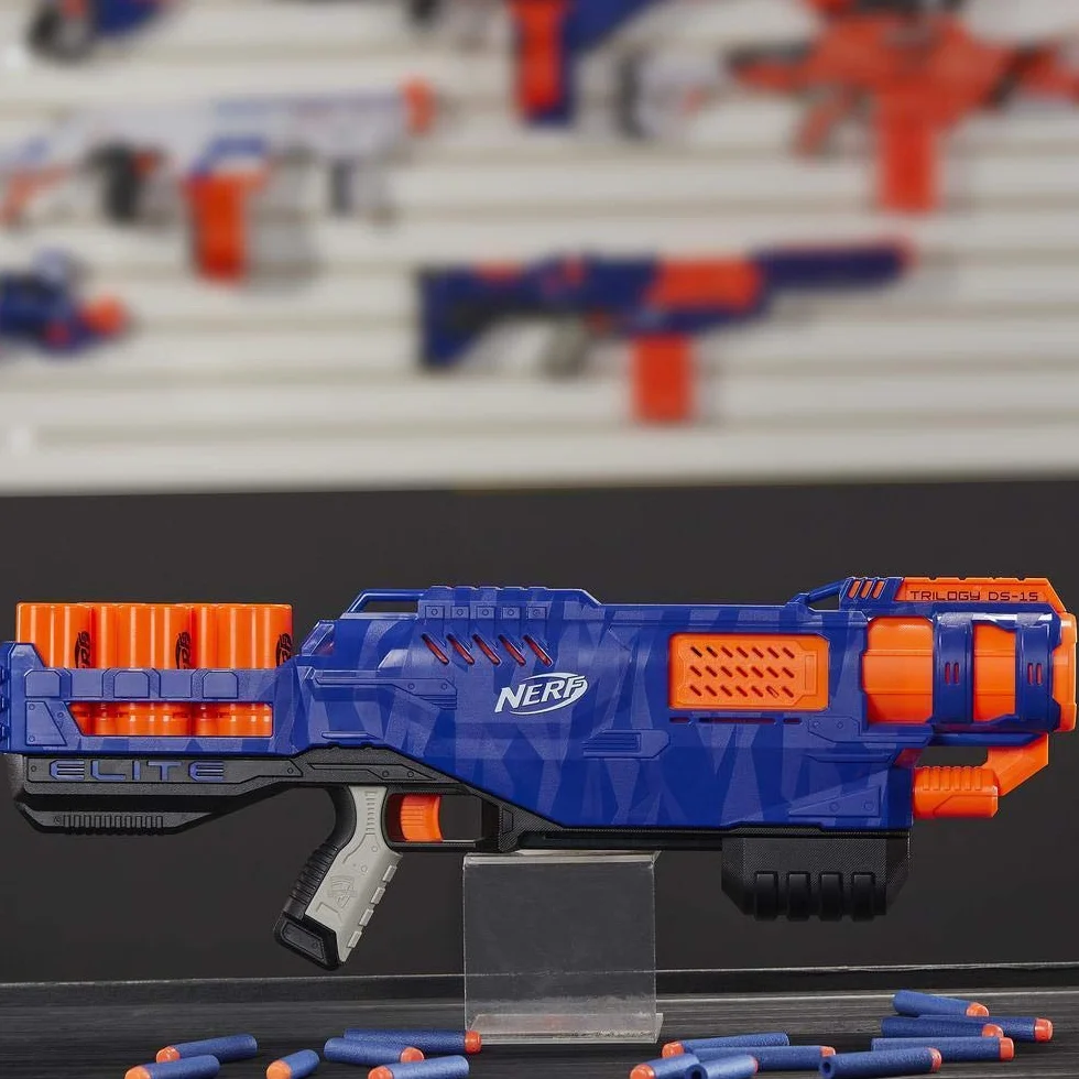 Nerf Hasbro Elite Trilogy DS-15 Blaster con 15 Dardi Originali e 5 Cartucce