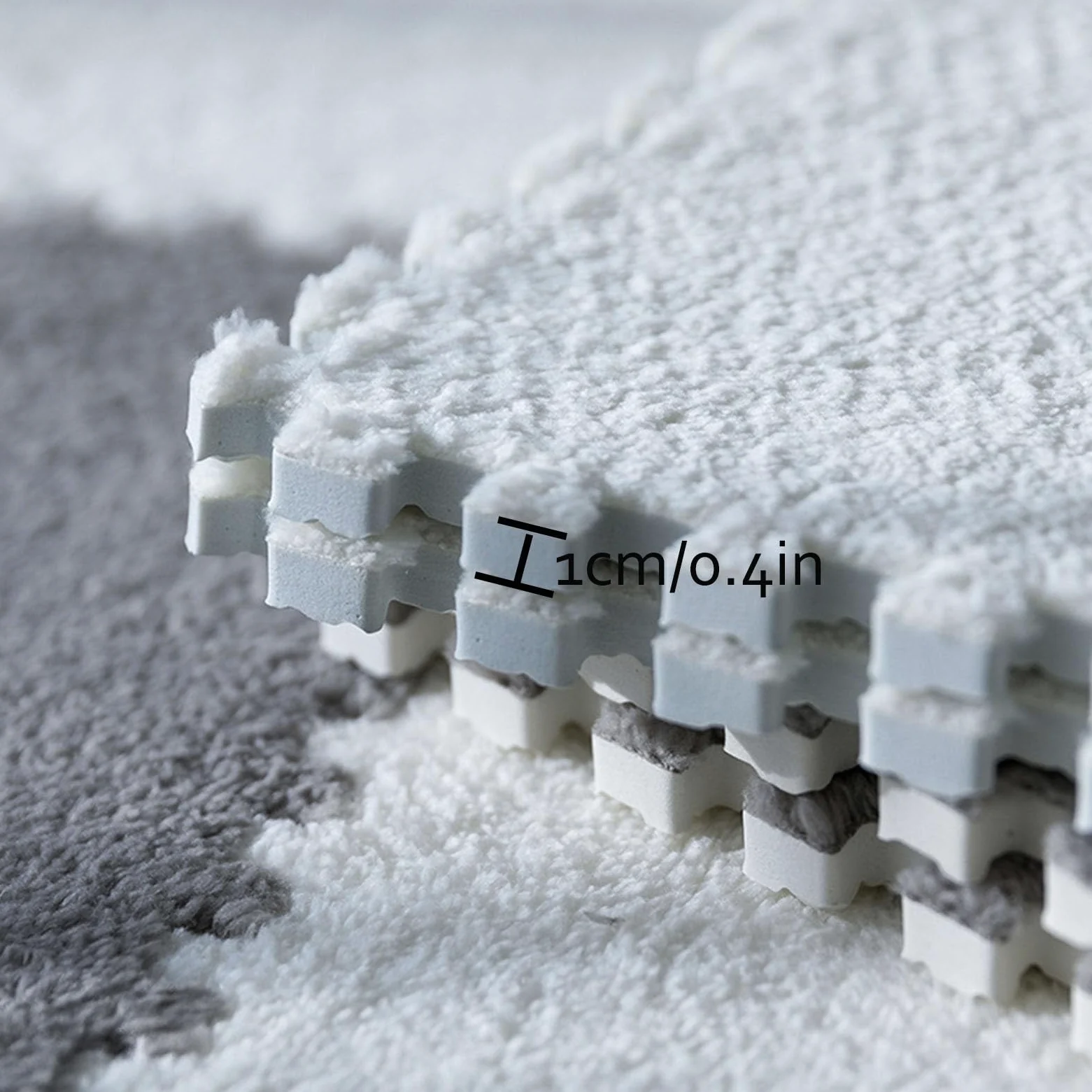 Piastrelle per Pavimenti in Schiuma per tappeti ad Incastro Splice, 18 tappeti in Schiuma di Peluche, tappetini Puzzle ad Incastro, tappetini Antiscivolo, tappeti in schi,White-One Size